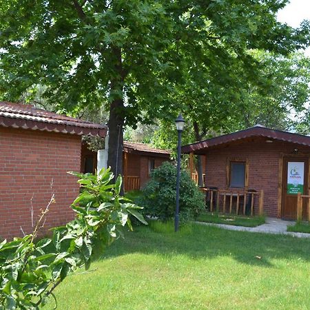 Kervan Tatil Koeyue Edremit  Exterior photo