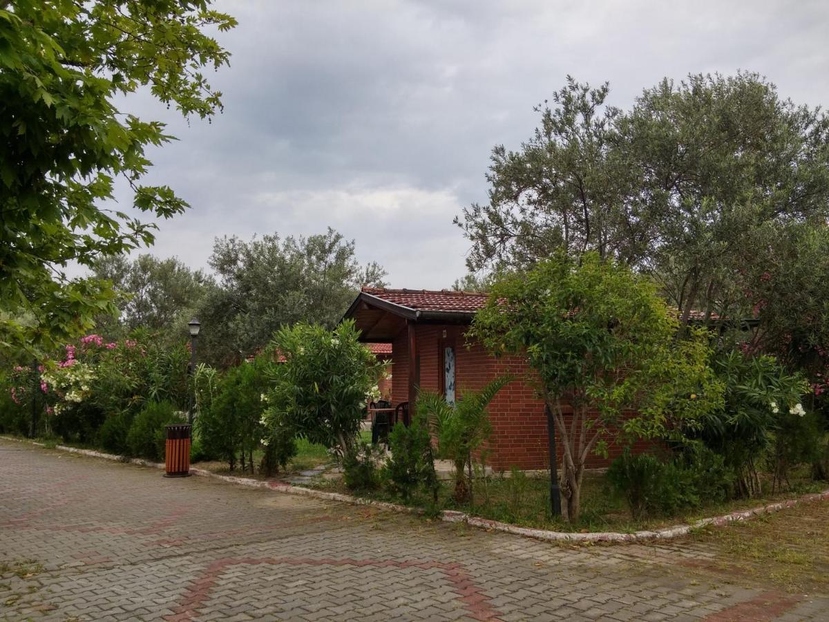 Kervan Tatil Koeyue Edremit  Exterior photo
